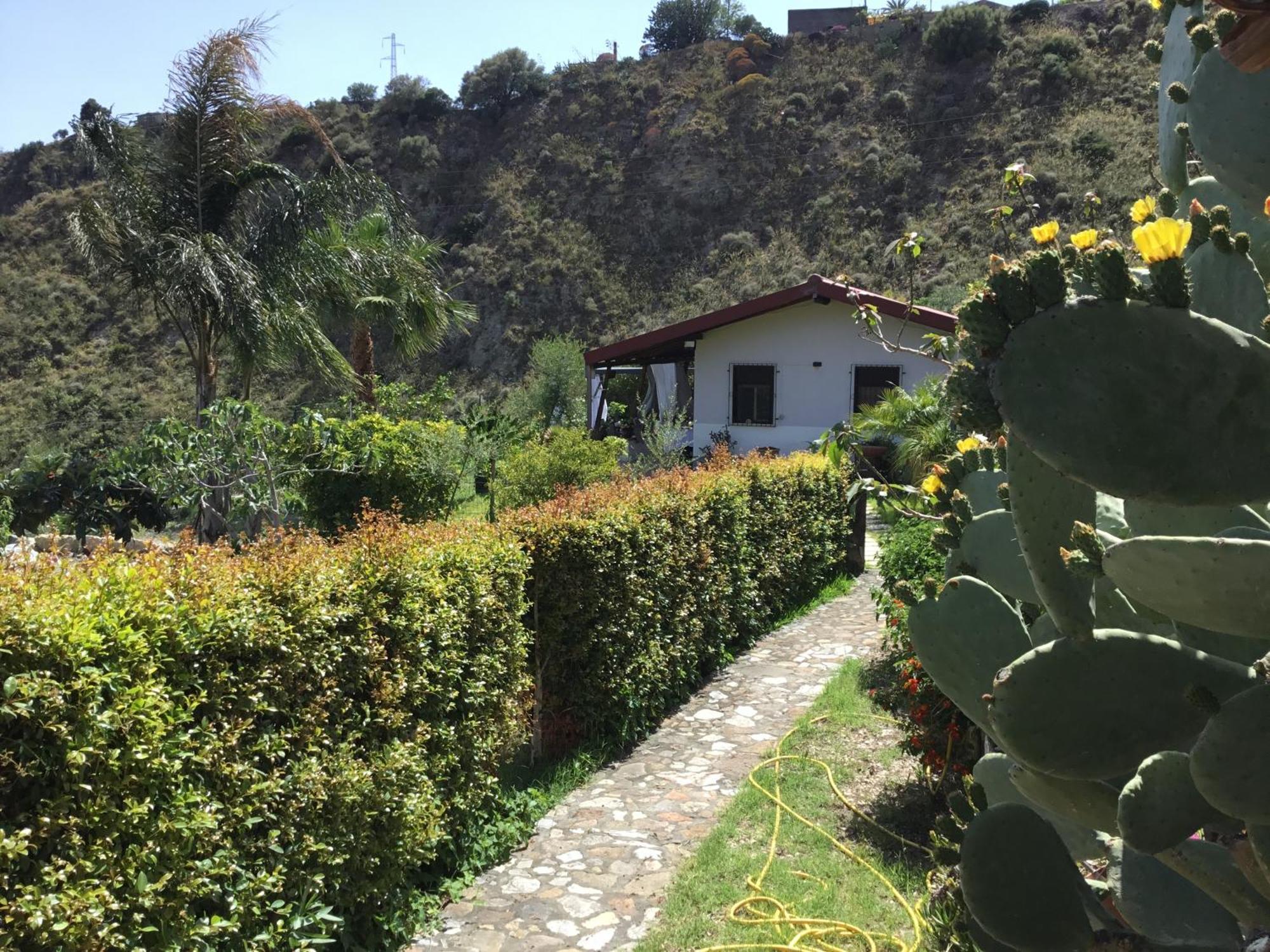 Holidaysora Taormina - Il Giardino Di Graziella מראה חיצוני תמונה