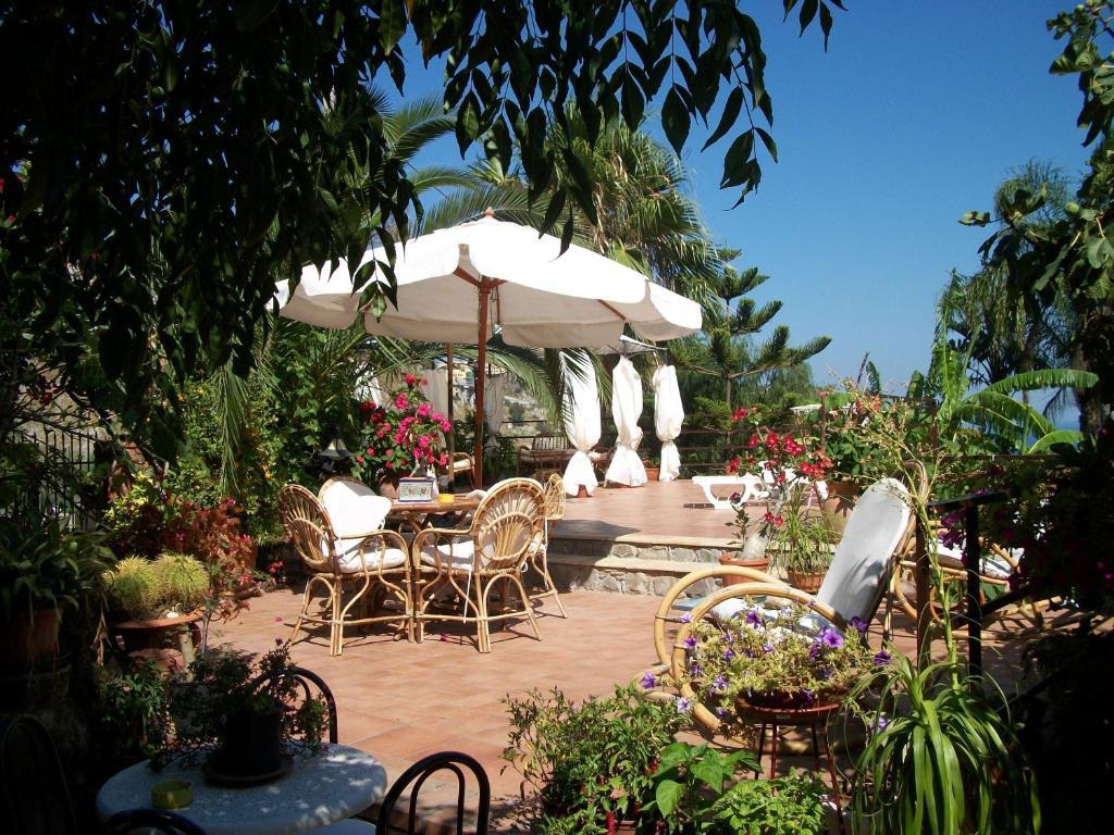 Holidaysora Taormina - Il Giardino Di Graziella מראה חיצוני תמונה